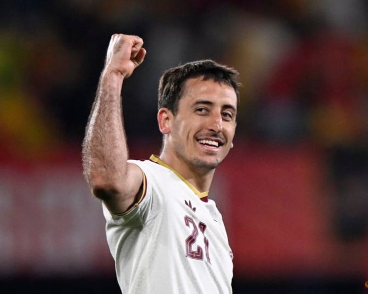 Oyarzabal double helps slick Spain to 3-0 friendly win over Serbia