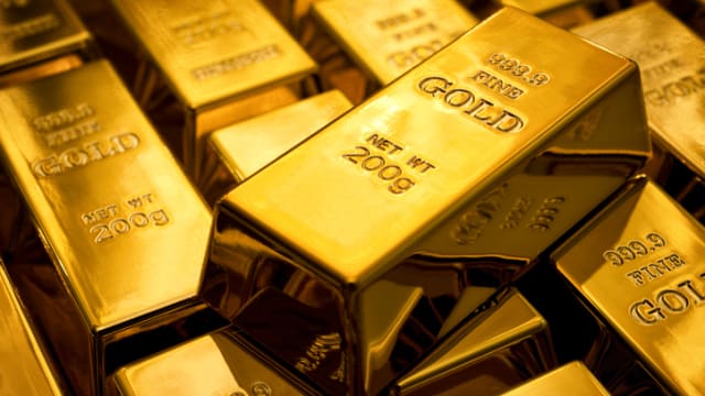 金价创新高！每块金条首次突破百万美元