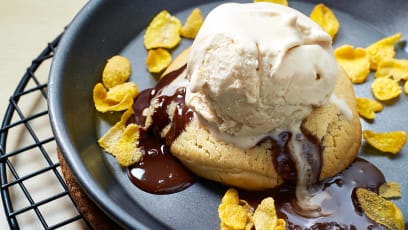 4 Great Cafes for Desserts That Ooze
