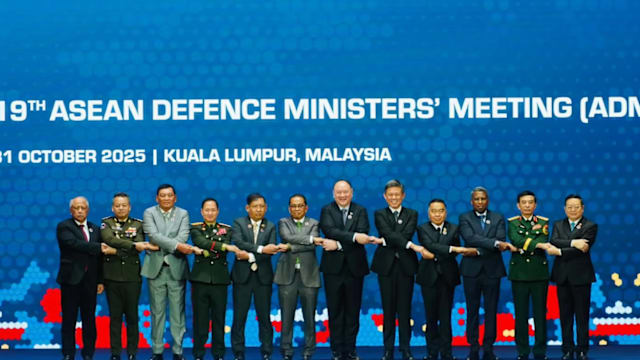 陈振声呼吁深化区域防务合作 以巩固和平与安全