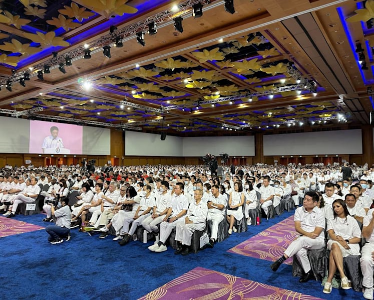 PM Lee urges PAP activists to show up Opposition for 'missing in action' on controversial issues, stirring up resentment
