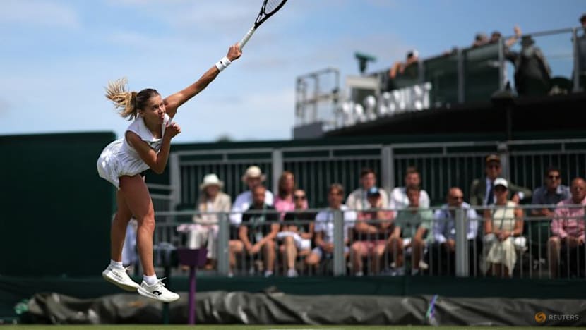 Chwalinska tumbles out of Wimbledon after fall on match point