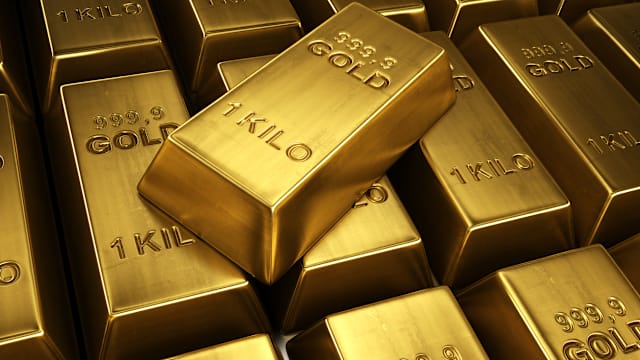 地缘政治紧张 美联储独立性受质疑 金价有望突破5600美元