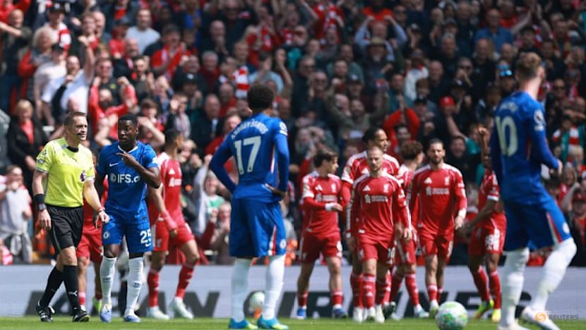 Chelsea end six-game losing run with 1-1 draw at Liverpool