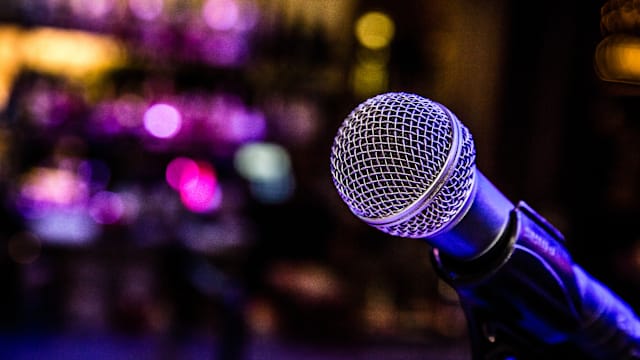 KTV酒廊没付版权播歌 公司判罚款2万元