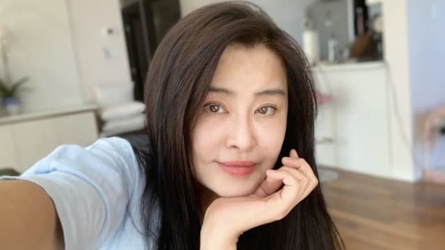 加拿大开设艾灸馆，王祖贤被爆低薪压榨员工！