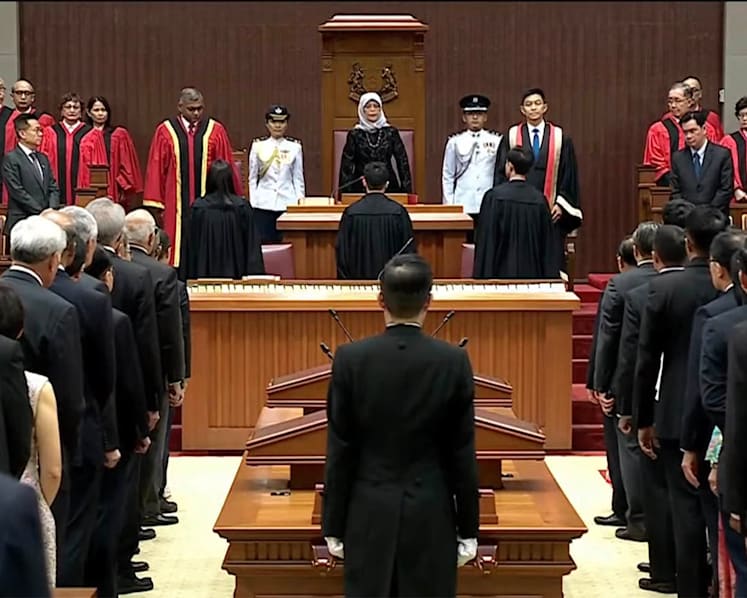 4G team must keep strengthening bonds, trust with S'poreans to avoid divisive gridlock seen elsewhere: President Halimah
