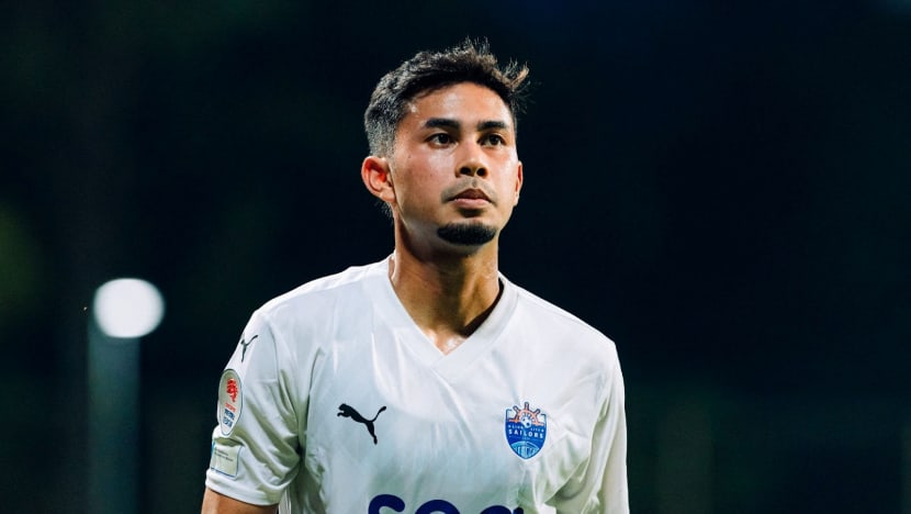 Singapore footballer Adam Swandi retires at 28 due to heart condition Singapore footballer Adam Swandi retires at 28 due to heart condition