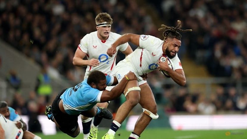 England finish strong again to overwhelm Fiji 38-18