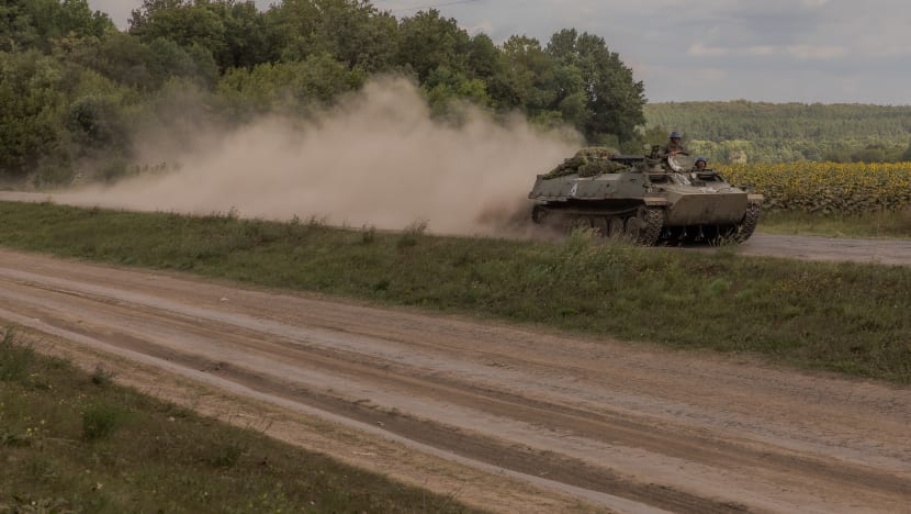 Ribuan askar Ukraine lancar serangan mengejut bagi 'ganggu kestabilan' Rusia Ribuan askar Ukraine lancar serangan mengejut bagi 'ganggu kestabilan' Rusia