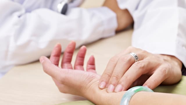 中医认证今起开放申请 健卫部：提升行业专业水平