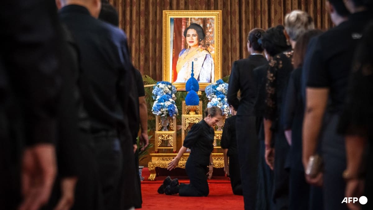 Year-long funeral starts for Thailand’s former queen Sirikit