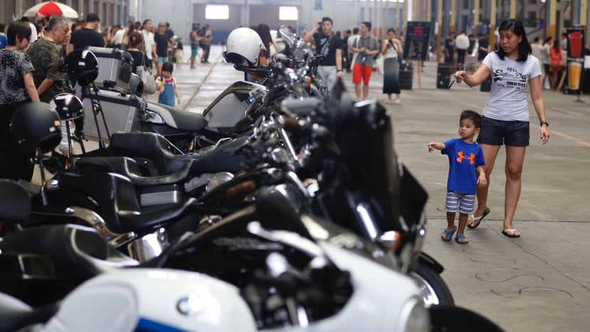 Decommissioned power station turns into art market for a day