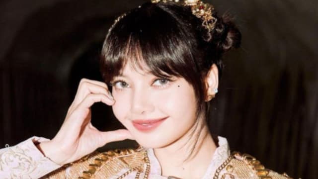 BLACKPINK Lisa携手法国管弦乐团　巴黎慈善音乐会演出