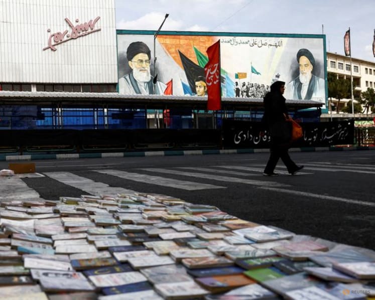 One month into Iran war, only hard choices for Trump
