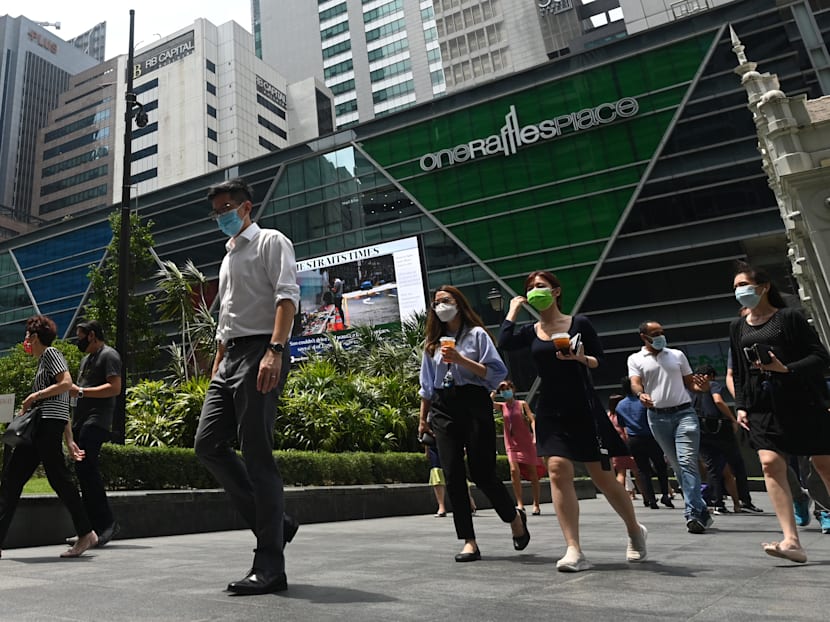 Feeling anxious returning to work in office? Here are some tips for you (and your boss)