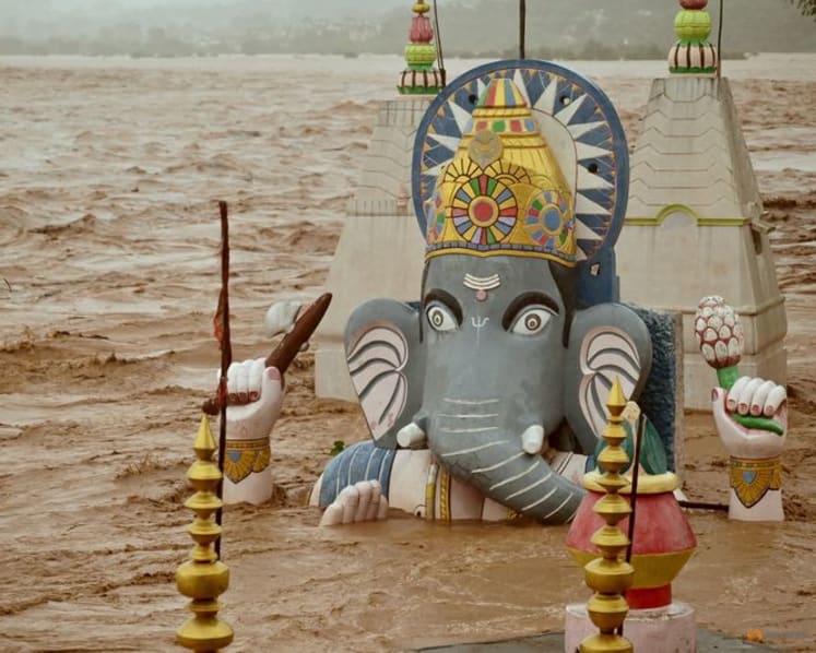 Over 30 people killed as heavy rain causes flooding, landslides in northern India