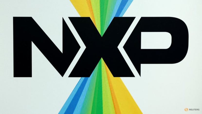NXP second-quarter revenue falls 6%