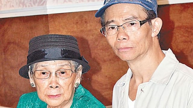 梅艳芳母亲离世，儿子梅启明不知情