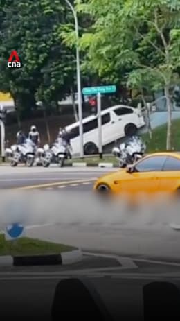 Van driver arrested after police chase from Lim Chu Kang to Choa Chu Kang