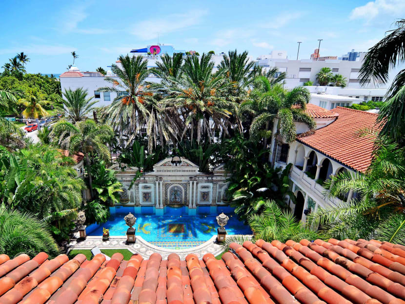 Versace’s former mansion up for auction