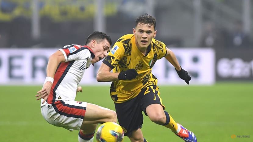 Inter take top spot after 1-0 win over Genoa Inter take top spot after 1-0 win over Genoa