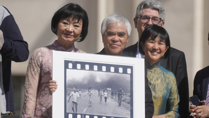 Photo group says it has 'suspended attribution' of historic Vietnam picture because of doubts Photo group says it has 'suspended attribution' of historic Vietnam picture because of doubts