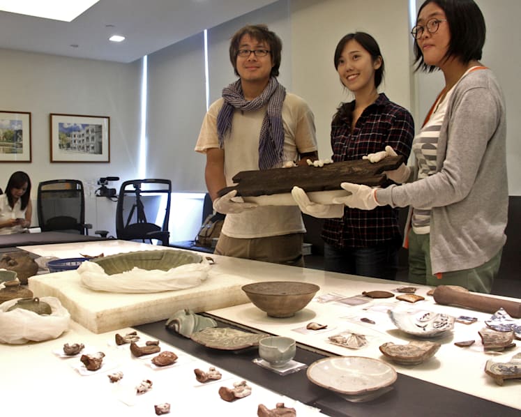 ‘Excavation jackpot’ at Empress Place archaeological dig