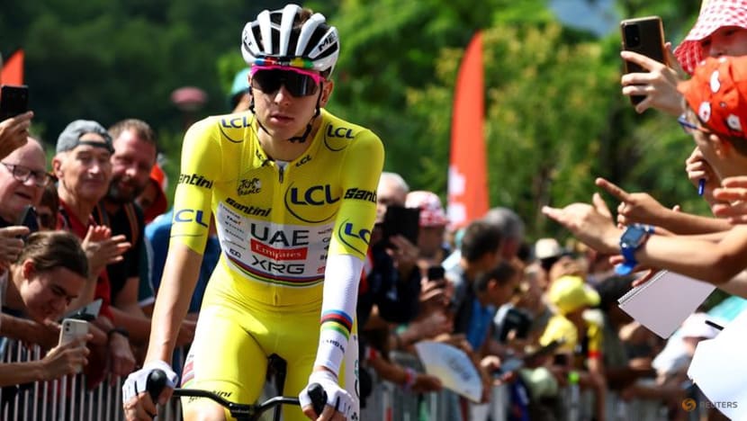 Pogacar crashes into Vingegaard's team car before Tour stage start