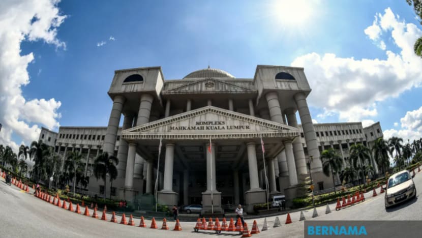 Penganut Kristian boleh guna kalimah "Allah" dalam penerbitan agama - Mahkamah Tinggi M'sia