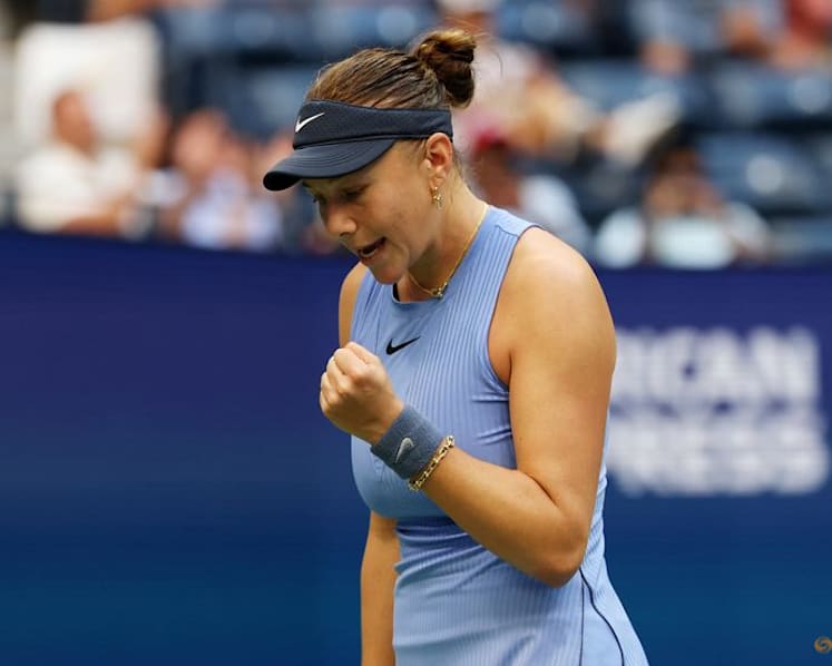 Anisimova moves past Wimbledon agony to upset Swiatek in US Open quarters