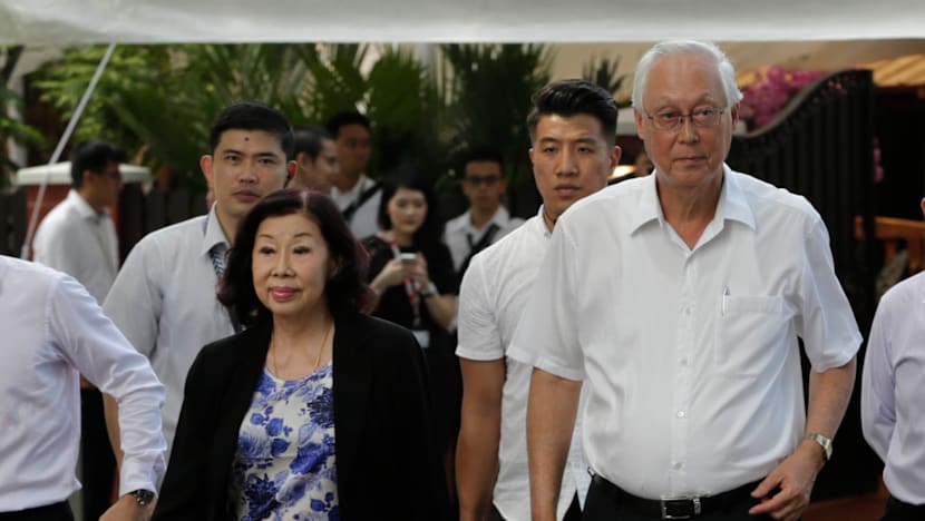 PM Lee, family and friends pay respects to S R Nathan