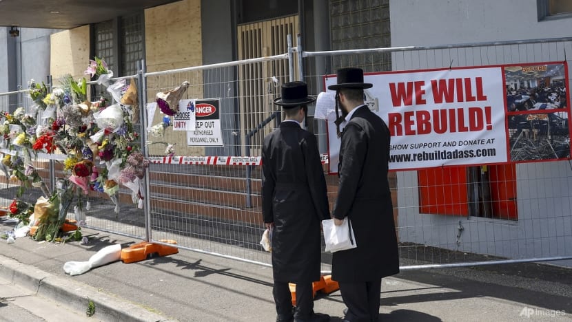 Australia launches antisemitism task force after synagogue arson attack Australia launches antisemitism task force after synagogue arson attack