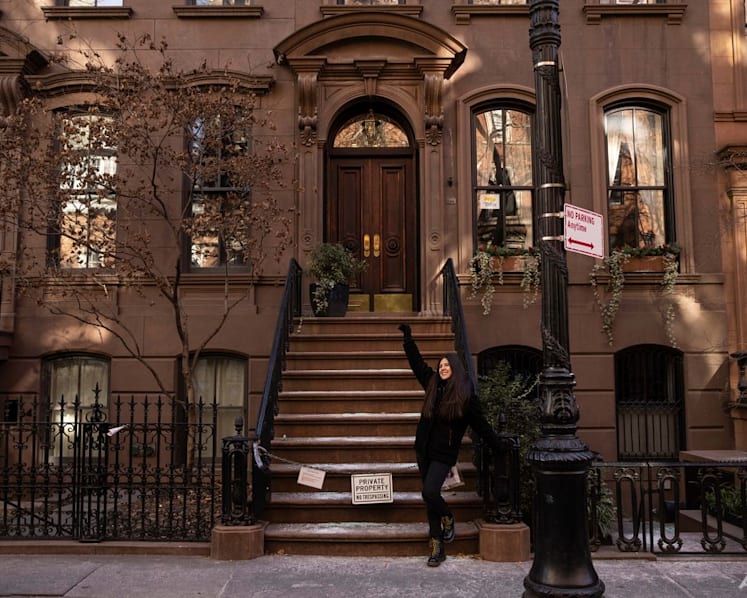 No cupcakes, no cosmos: Sex And The City brownstone in New York City will get a gate to deter tourists