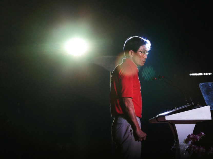 Dr Chee Soon Juan speaking at a rally at Choa Chu Kang stadium on Friday (Sept 4). Dr Chee, who is leading the charge for the SDP in his first electoral battle
since 2001, had on Friday alerted the Elections Department about the posters. Photo: Jason Quah