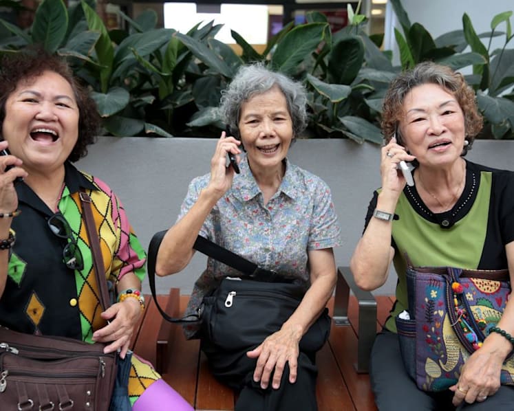 TPG, Singapore’s 4th telco, offers 2-year free mobile plan for citizens aged 65 and above