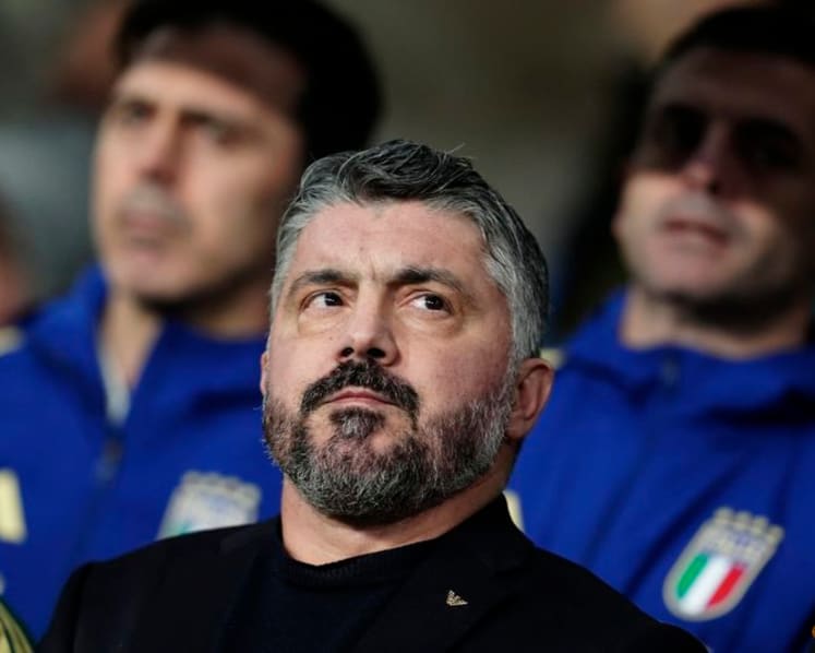 Italy beat Northern Ireland 2-0 to close in on World Cup spot