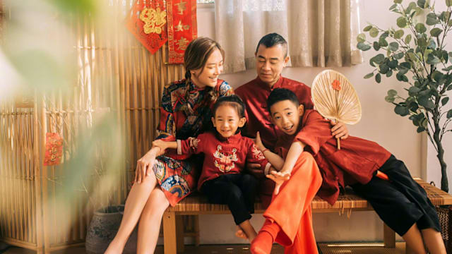 砸钱为全家改名转运，陈小春新名字曝光！