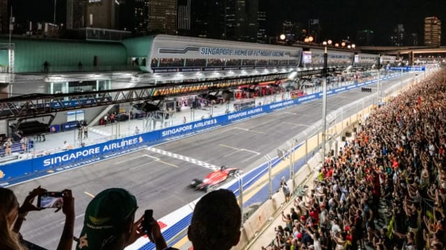 易华仁被指索取F1门票 这些贵宾区套票有多好料？