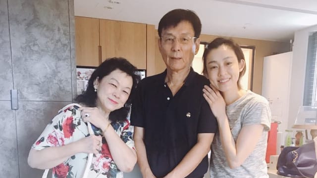 范玮琪父亲失足跌倒　抢救后不治离世！