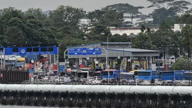 马国柴油价上涨 跨境交通服务费或调高