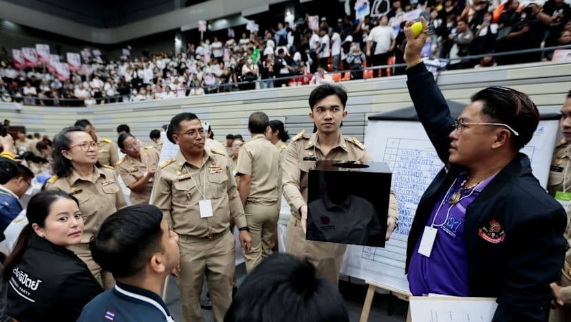 Polis Thailand kerah 126,000 anggota bagi keselamatan pilihan raya