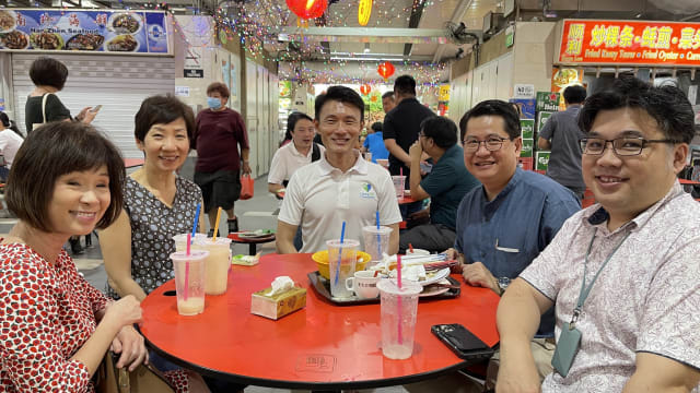 公众不敢去ABC巴刹 三政要亲自去支持
