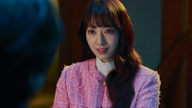 “The Judge From Hell”接下恶魔角色　朴信惠想挑战自我
