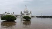 Floods affect 1.2 million, displace nearly 250,000 in eastern Pakistan