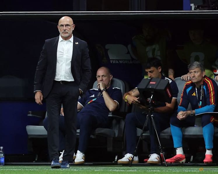 Spain have no reason for doubt after Cape Verde stalemate, says coach De la Fuente