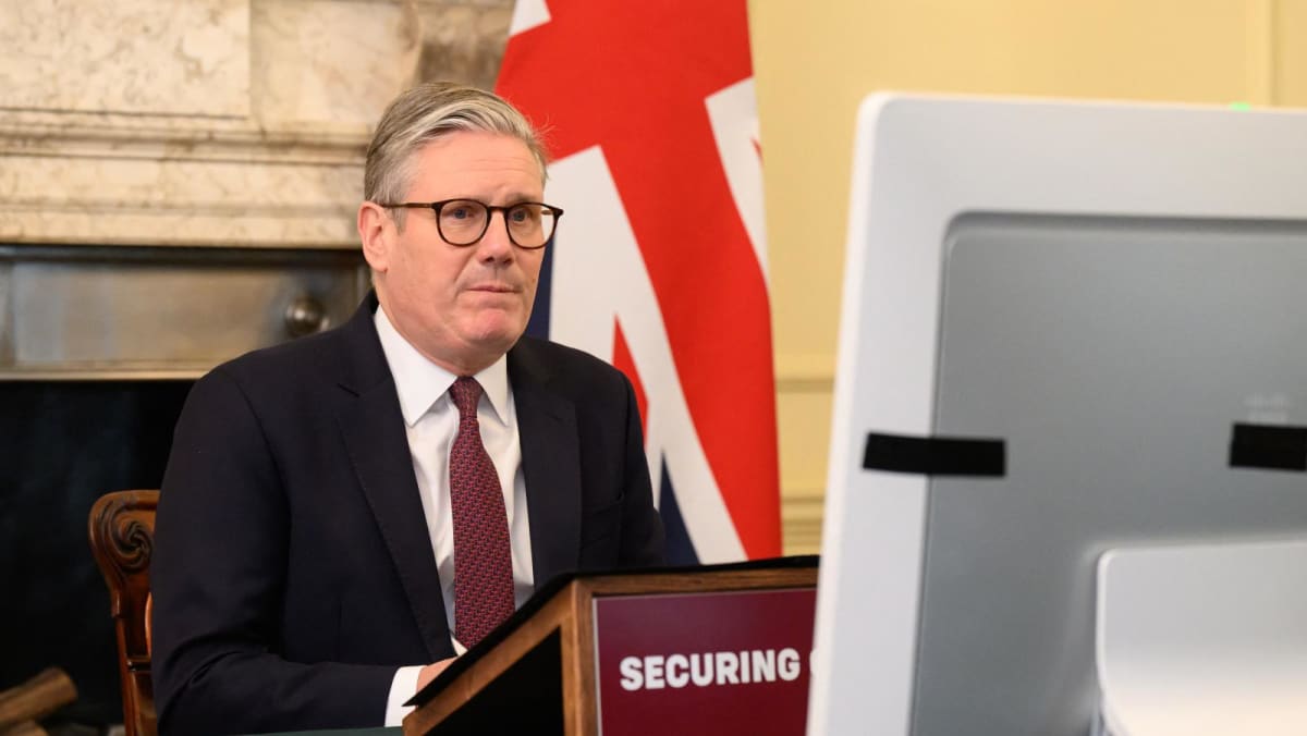 Putin will have to 'come to table', UK PM says hosting coalition call