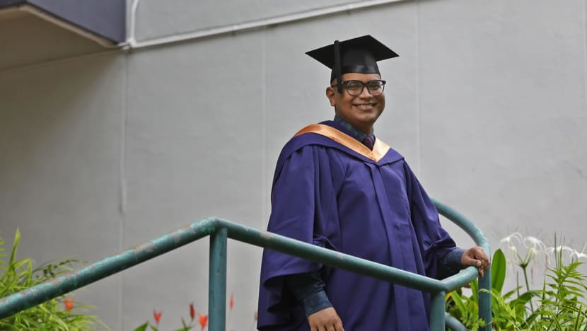 NUS student with kidney failure graduates with honours, pursuing social work to help others ‘in pain’