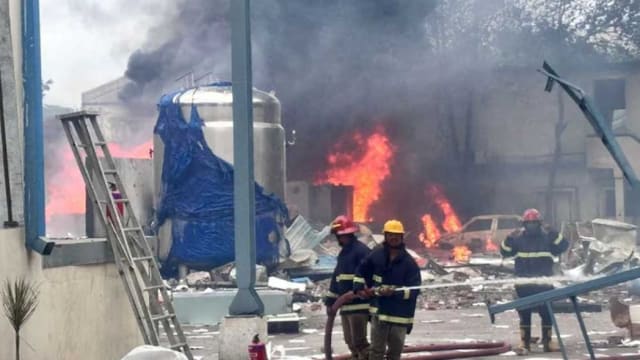 印度一座化工厂发生爆炸 至少12人死亡