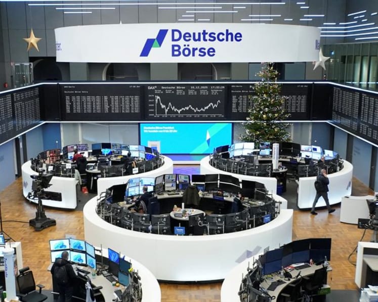 Stocks drop as AI exuberance worries linger; US yields jump